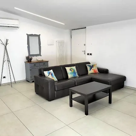 Le Mimose Apartment *
