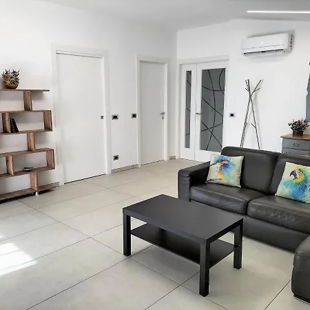 Le Mimose Appartamento Alba Adriatica